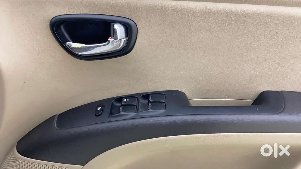 Hyundai I10 Sportz 1.1l, 2015, Petrol