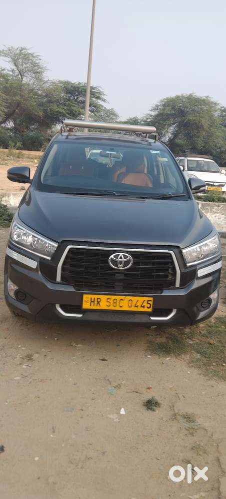 Toyota Innova Crysta 2.7 Gx Mt, 2017, Diesel