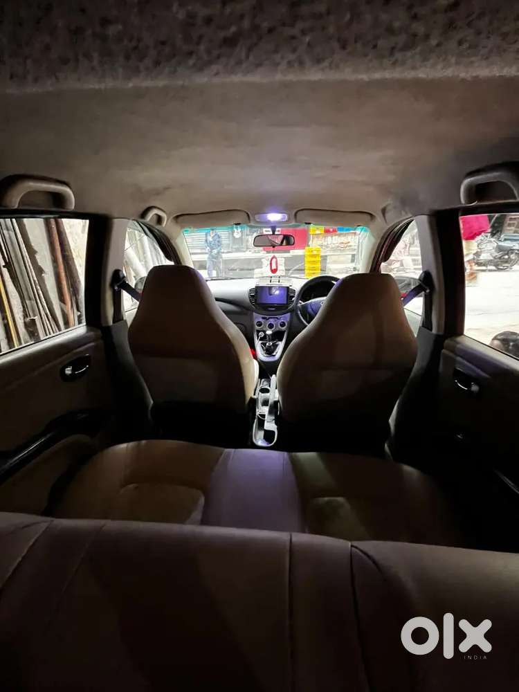 Hyundai I10 2012 Year Car.