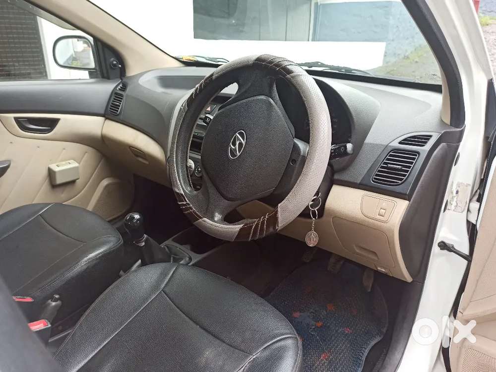 Hyundai Eon 2012 Petrol Well Maintained