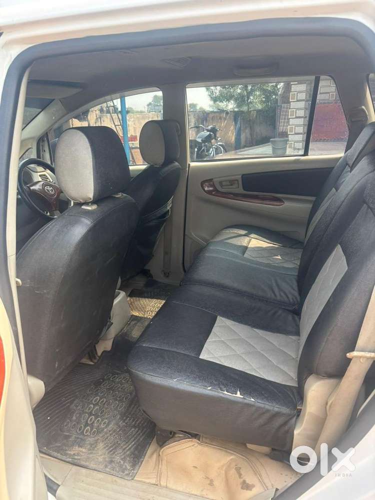 Toyota Car Manual 2010