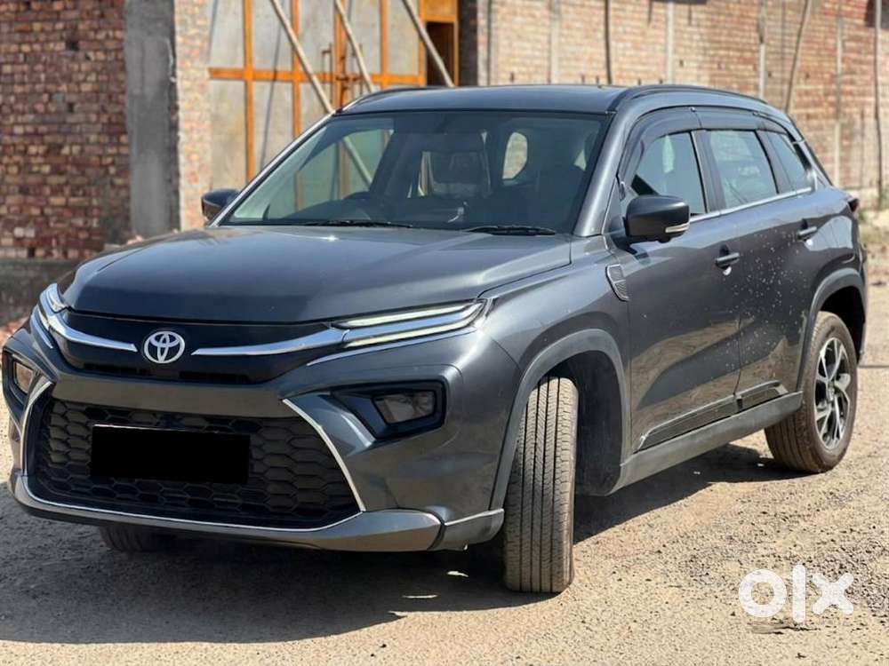 Toyota Urban Cruiser Hyryder 1.5 V Neo Drive At, 2023, Petrol