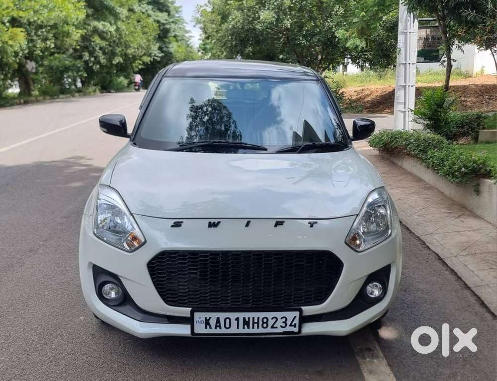 Maruti Suzuki Swift Vxi + Manual, 2020, Petrol