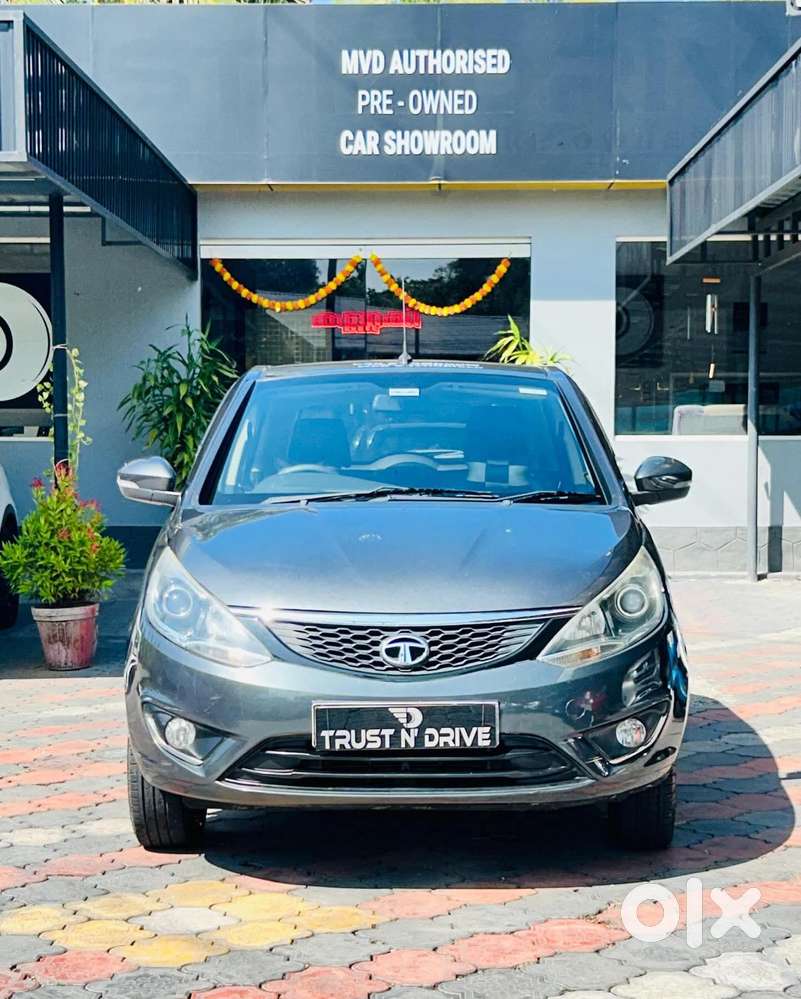 Tata Bolt Revotron Xt, 2015, Petrol