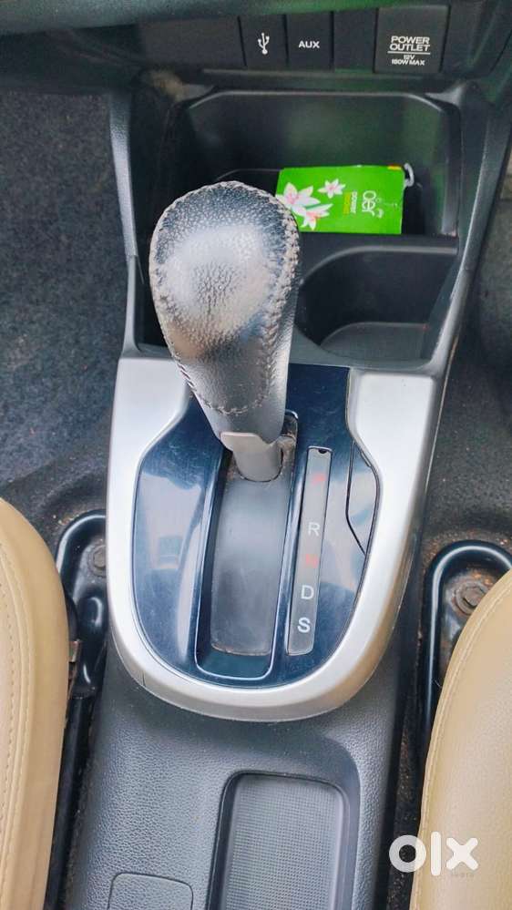 Honda Jazz V Automatic, 2017, Petrol