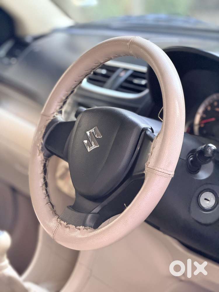 Maruti Suzuki Swift Dzire Vxi Regal Limited Edition Mt, 2013, Petrol