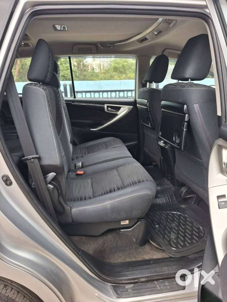 Toyota Innova Crysta 2.4 V 8 Str, 2018, Diesel