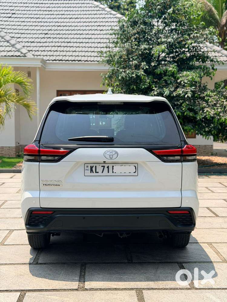 Toyota Innova Hycross 2.0 Gx 7 Str, 2024, Petrol