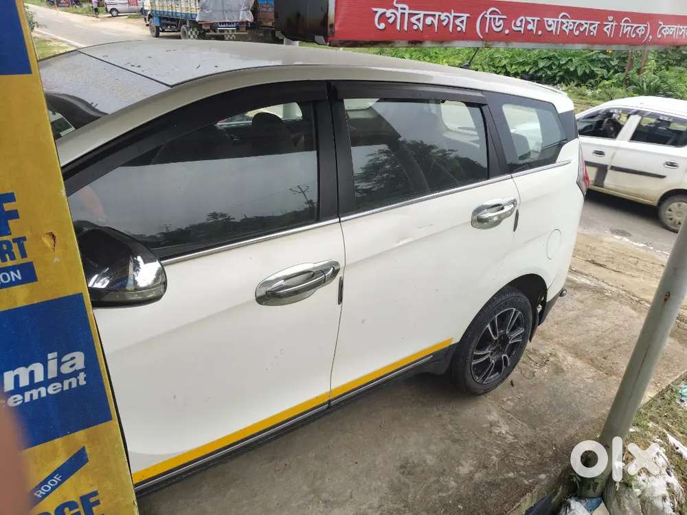 Mahindra Marazzo M8 2019 Diesel