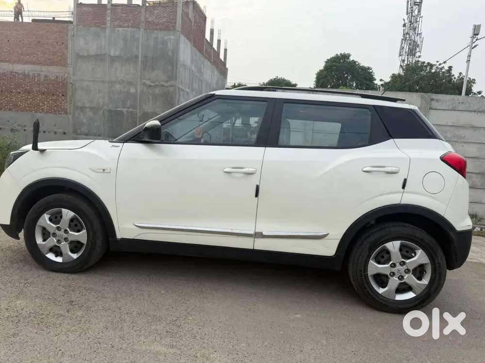 Mahindra Xuv300 Petrol 2023