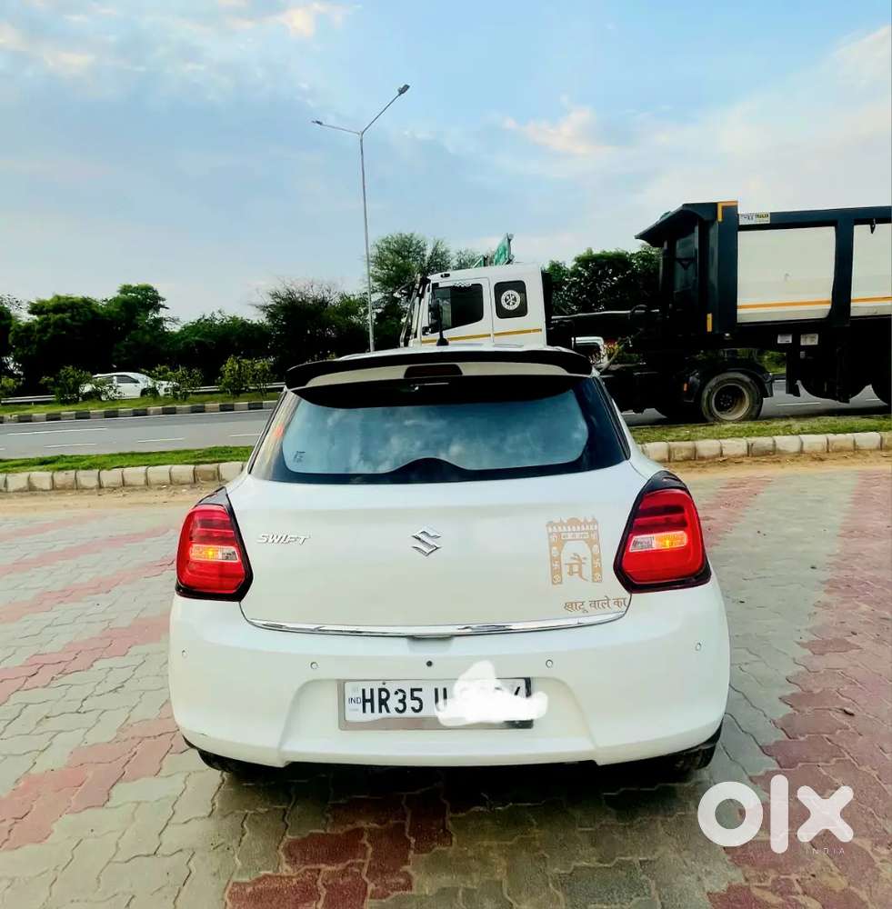 Maruti Suzuki Swift 2023 Petrol