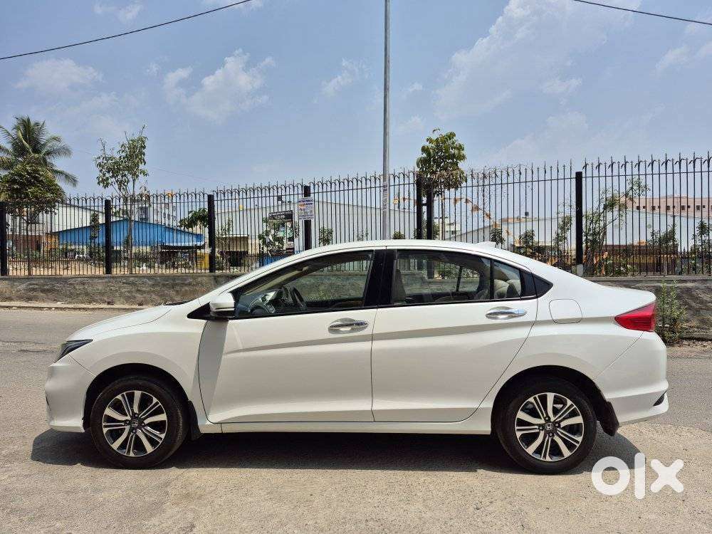 Honda City V Mt Exclusive, 2022, Petrol