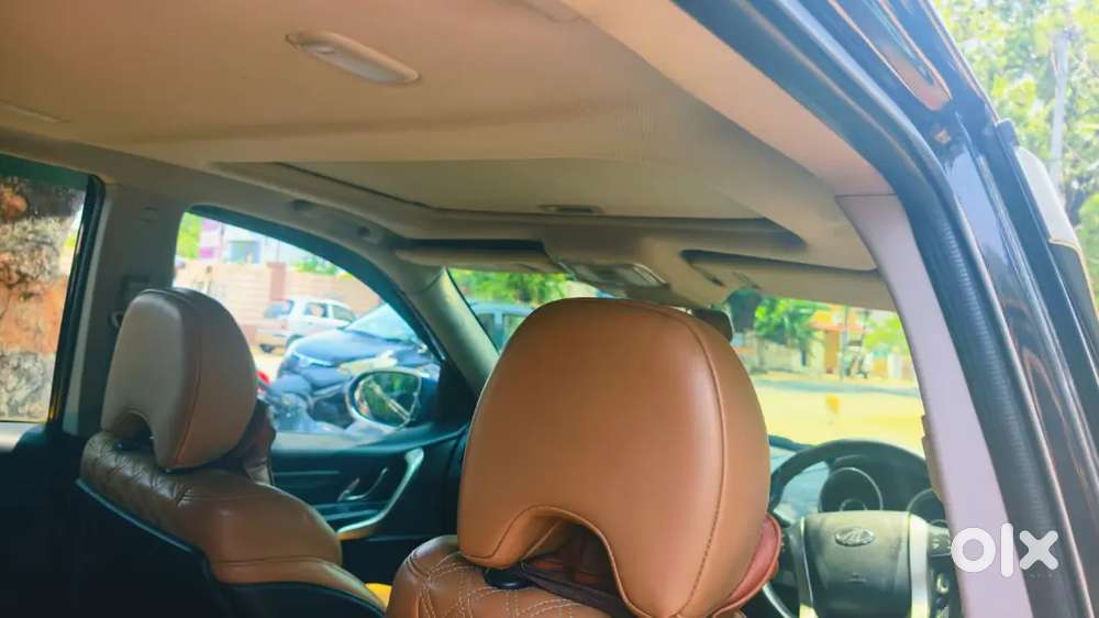 Mahindra Xuv500 2018 Diesel 150000 Km Driven