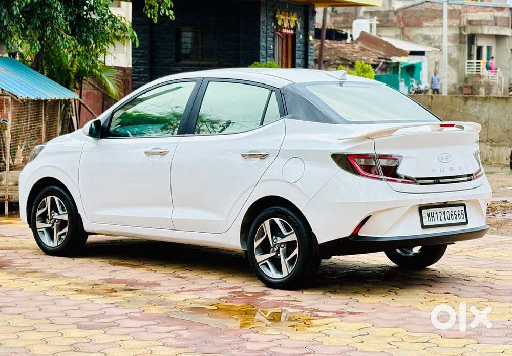 Hyundai Aura 1.2 Sx Cng, 2024, Cng & Hybrids
