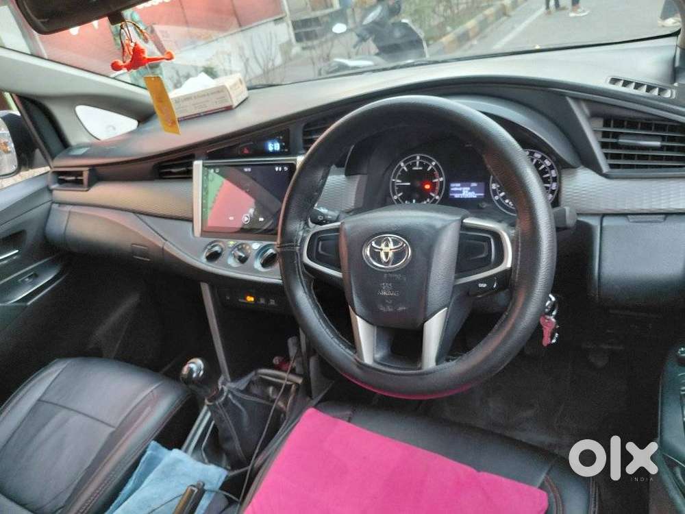 Toyota Innova Crysta 2.4 G Mt 8s, 2016, Diesel