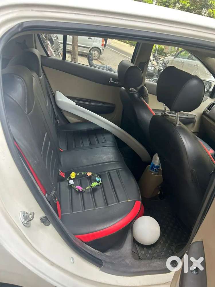 Hyundai I20 2011 Petrol 75000 Km Driven