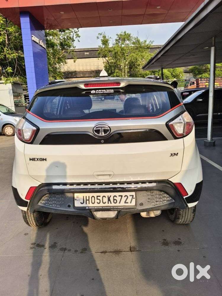 Tata Nexon 1.2 Revotron Xm (s), 2019, Petrol