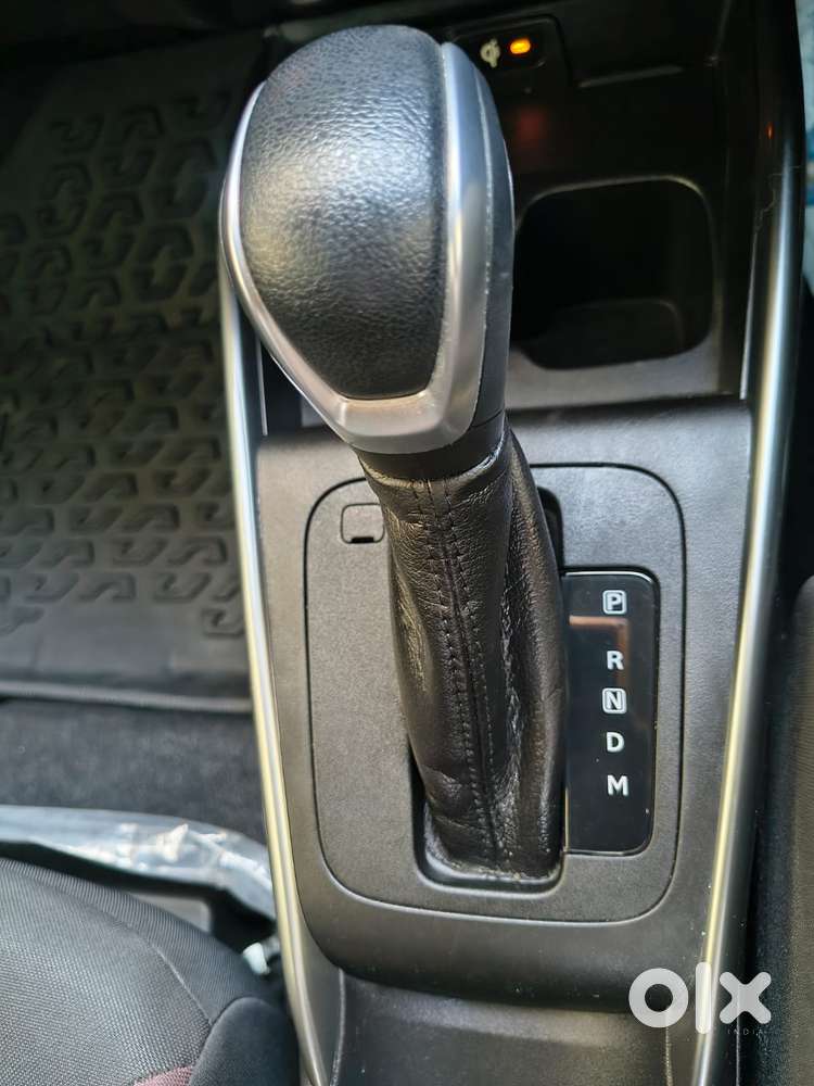 Maruti Suzuki Fronx Alpha 1.0l Turbo 6 At, 2023, Petrol