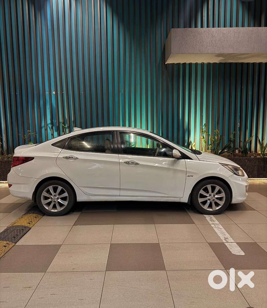 Hyundai Verna Petrol 2011