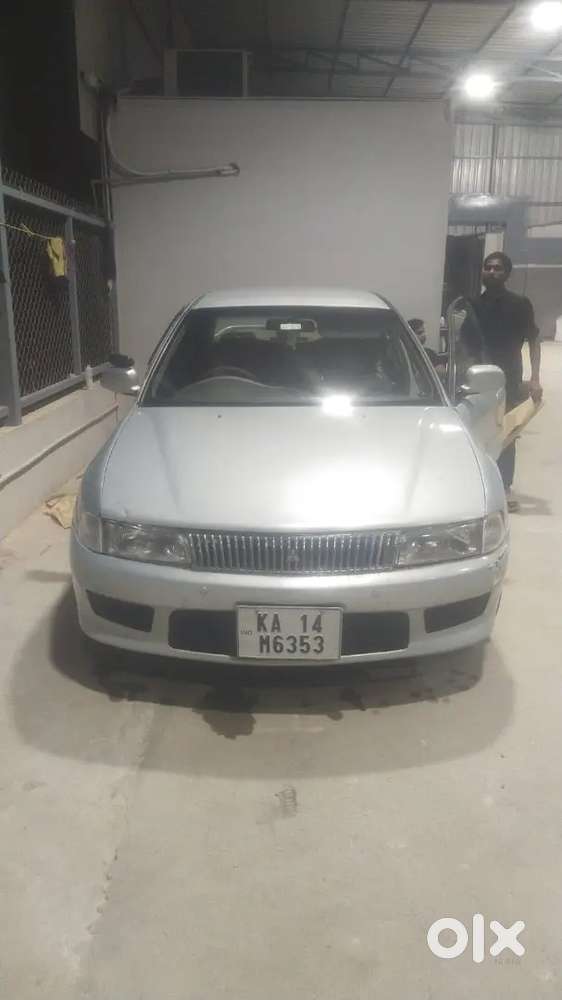 Mitsubishi Lancer Glxd 2005