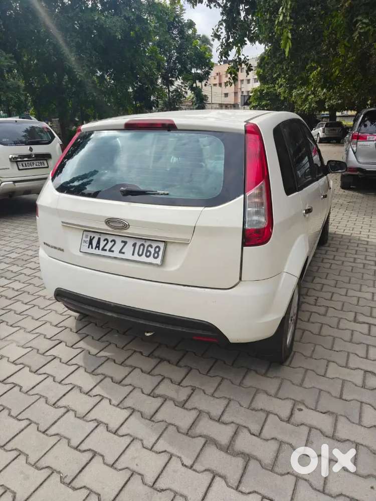 Ford Figo Petrol 2013