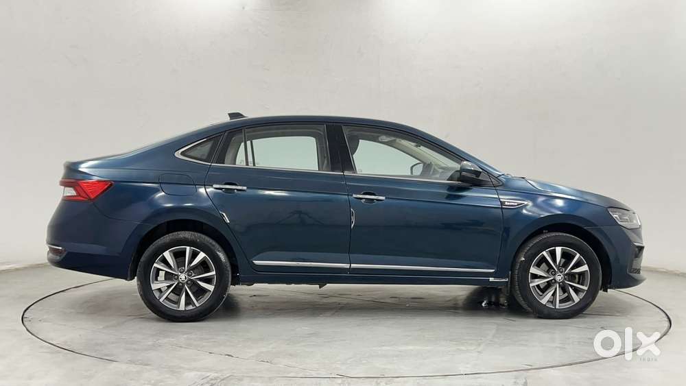 Skoda Slavia Style 1.0l Tsi Mt, 2024, Petrol