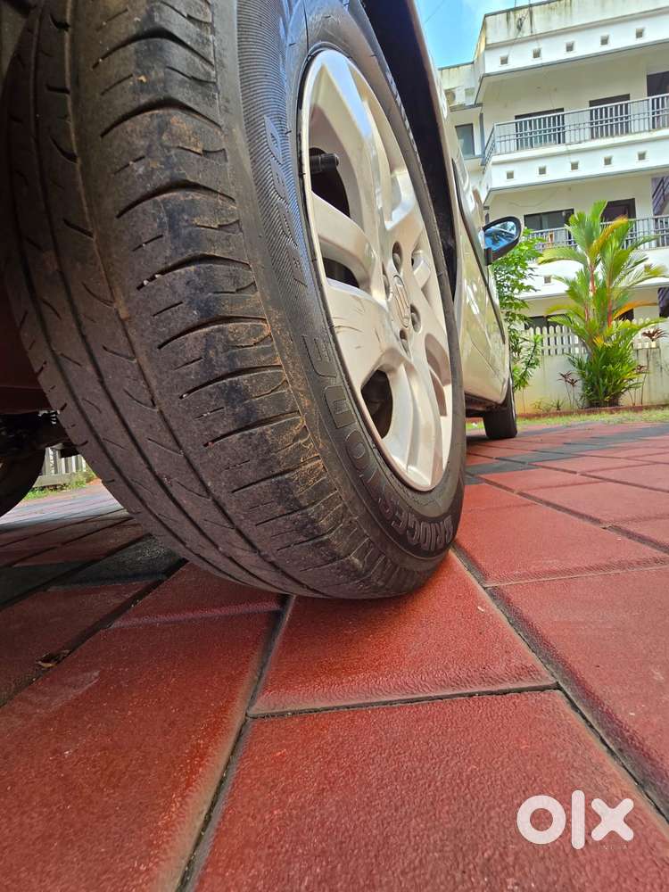 Maruti Suzuki Swift Dzire Zdi Bsiv, 2014, Diesel