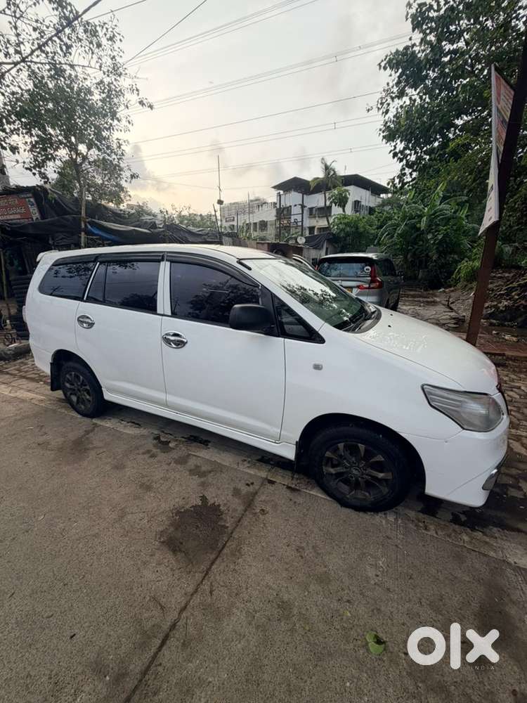 Toyota Innova Diesel 2015