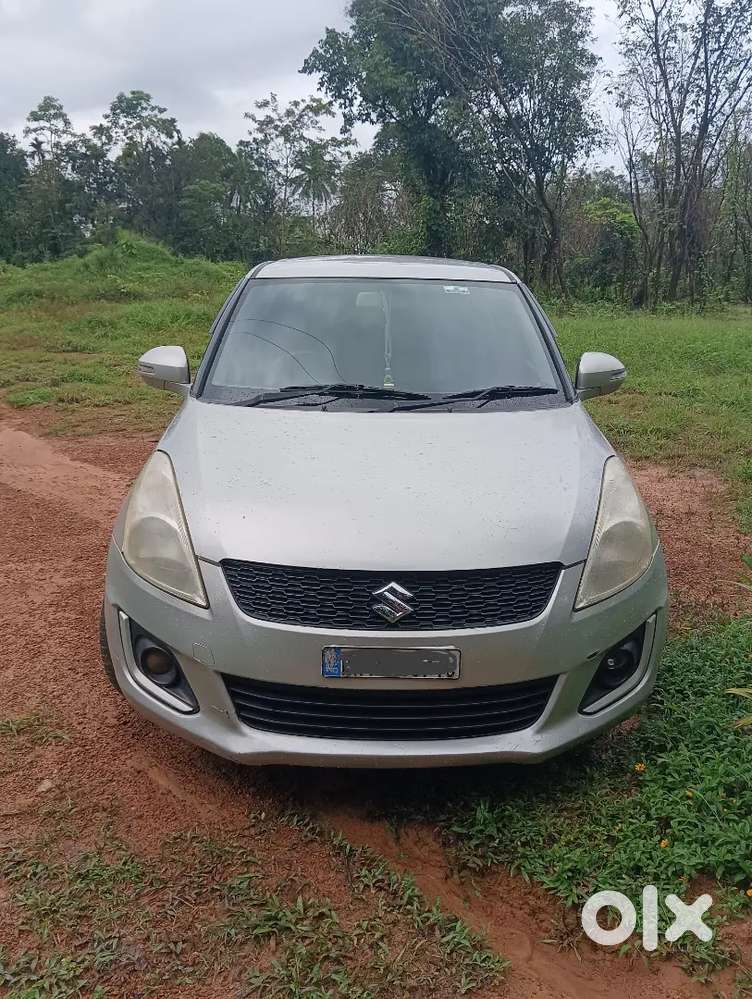 Maruti Suzuki Swift Vxi 2012