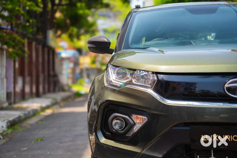 Tata Nexon 1.2 Revotron Xm (s), 2021, Petrol