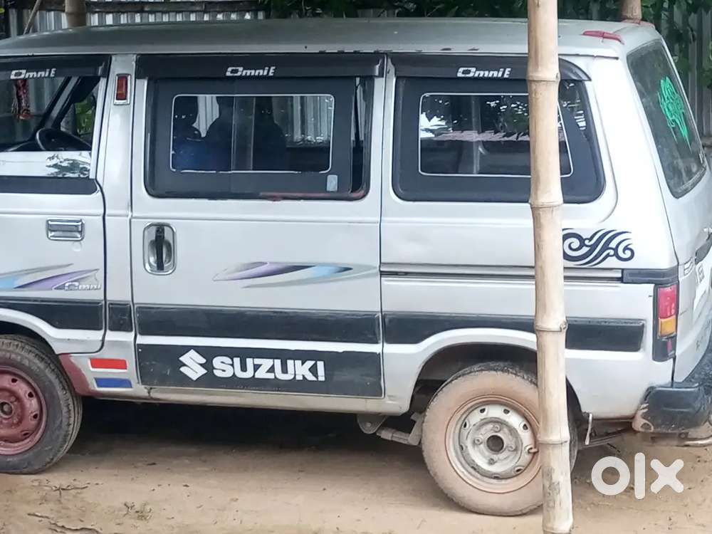 Maruti Suzuki Omni 2013