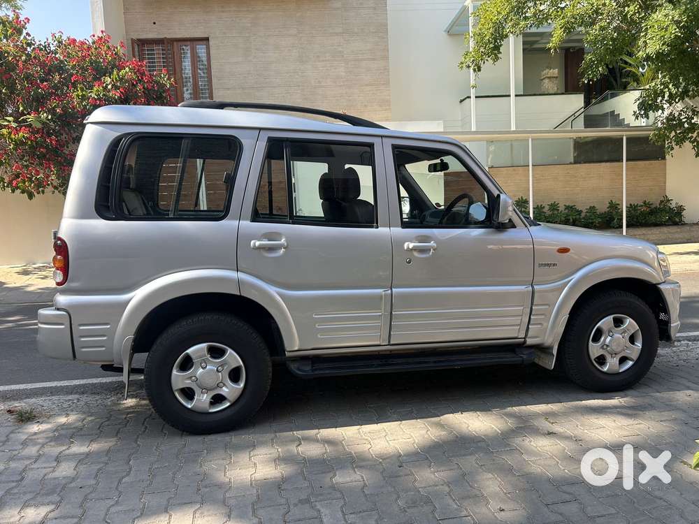 Mahindra Scorpio 2002-2013 2.6 Glx, 2004, Diesel