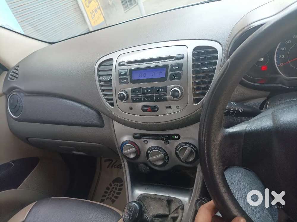 Hyundai I10 Magna December 2015 Cng