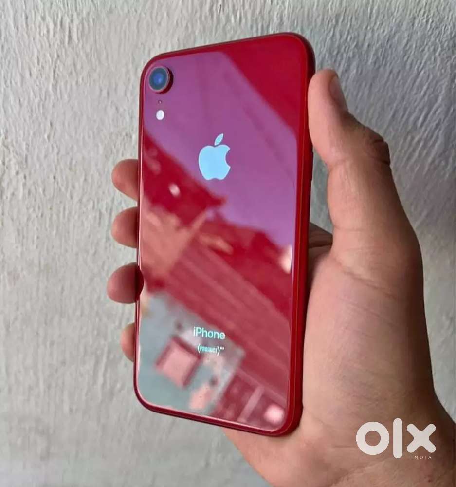 iPhone xr red color 64gb - Mobile Phones in Acharya Niketan, Delhi