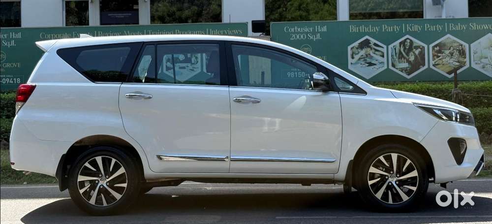 Toyota Innova Crysta [2020-ongoing] 2.4 Zx At 7 Str, 2022, Diesel