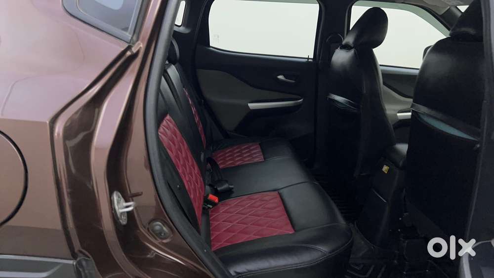 Nissan Magnite 1.0 Xv Turbo Cvt Dual Tone, 2022, Petrol