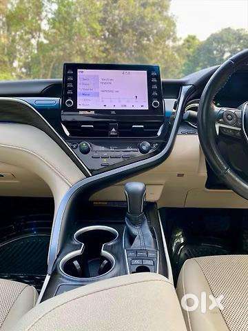 Toyota Camry Hybrid, 2022, Petrol