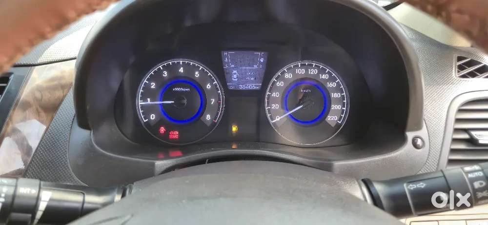 Hyundai Fluidic Verna 2015 Petrol 36000 Km Driven