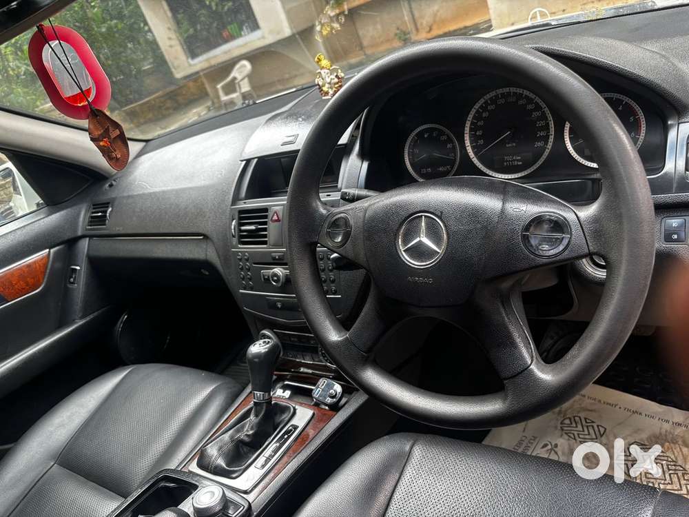 2011 Mercedes-benz C-class Year