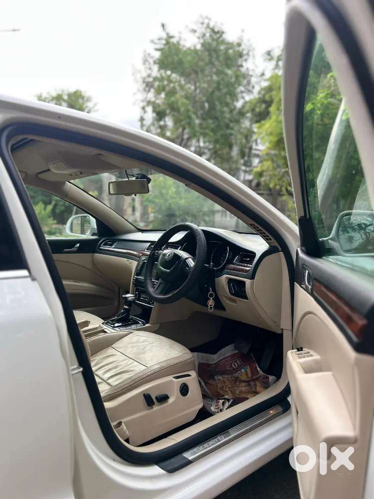 Skoda Superb 2013 Petrol Well Maintained