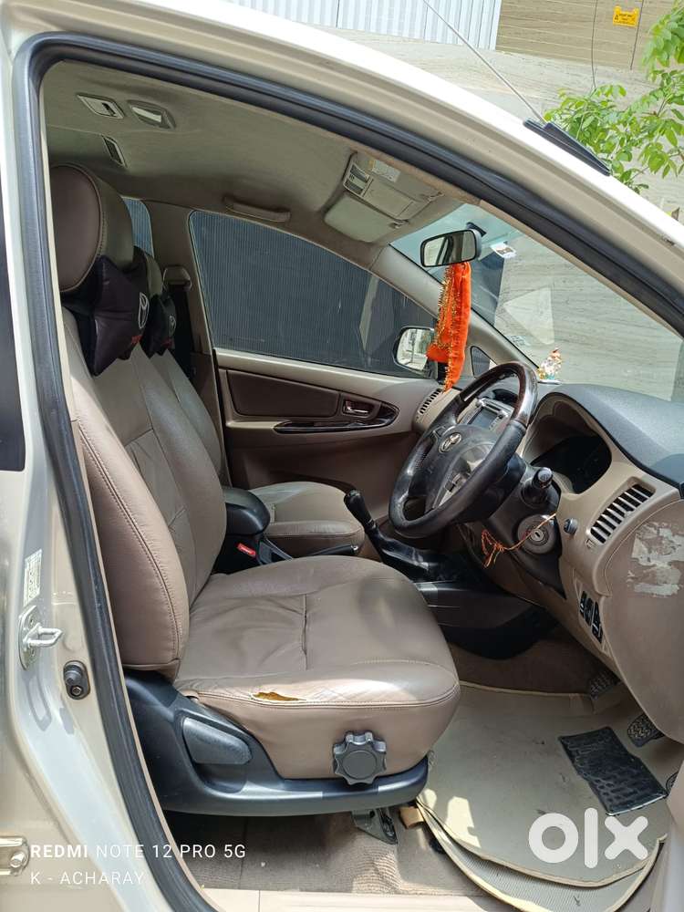Toyota Innova 2.5 Z Diesel 7 Seater, 2015, Diesel