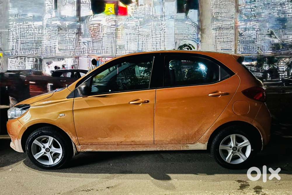 Tata Tiago Petrol Car 2017