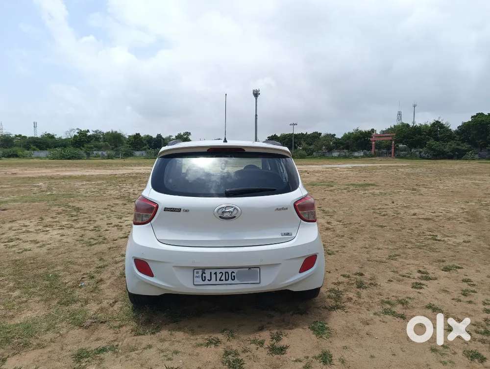 Hyundai Grand I10 2016 Cng & Hybrids Good Condition