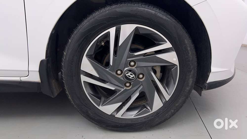 Hyundai New I20 1.0 Asta (o) Turbo Dct, 2023, Petrol