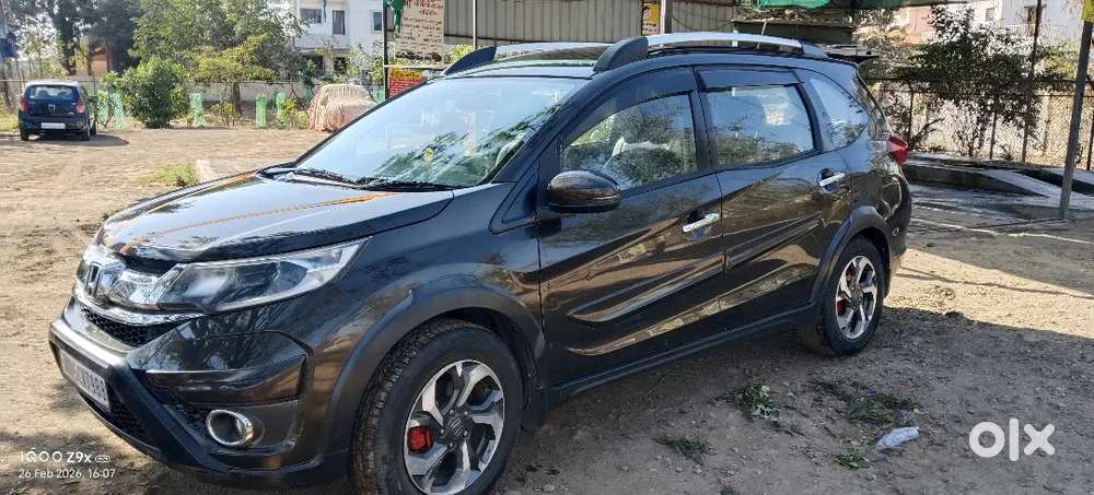 Honda Br-v 2017 Cng & Hybrids Good Condition