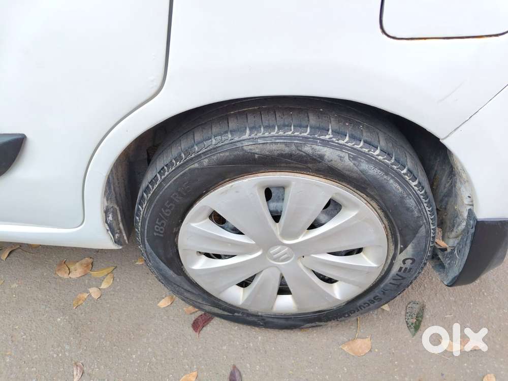 Maruti Suzuki Ertiga 2012-2015 Vxi Cng, 2013, Cng & Hybrids