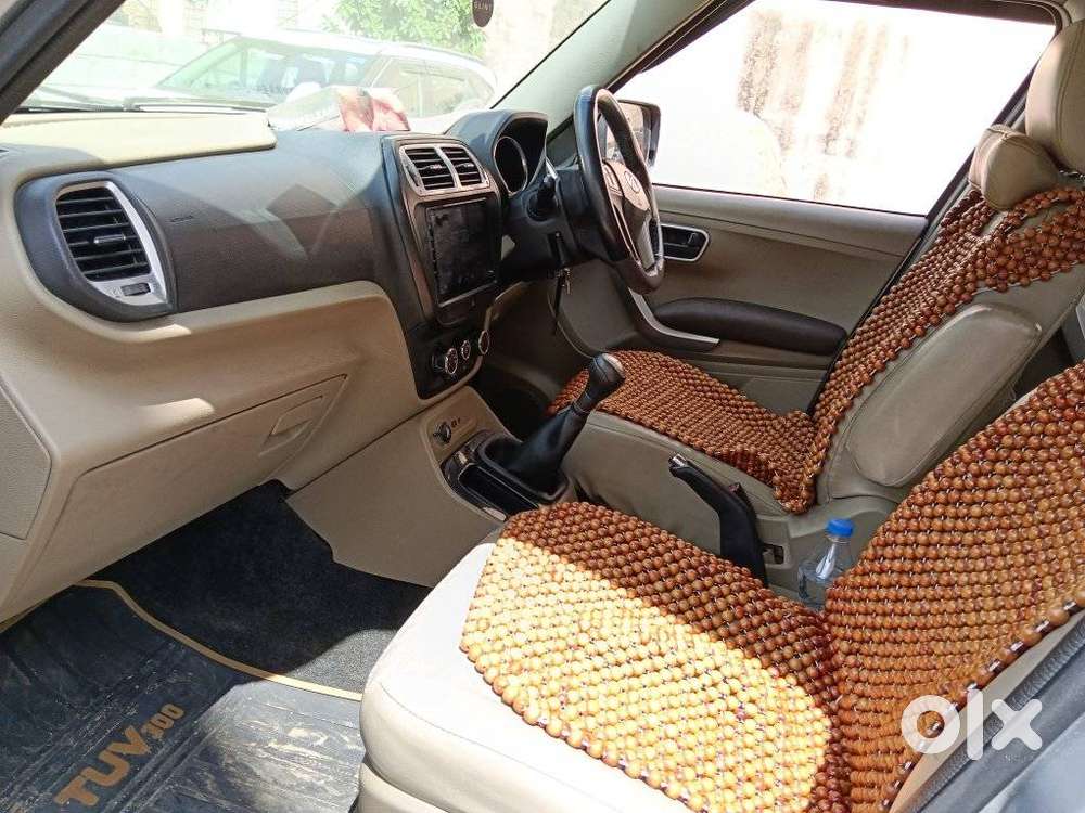 Mahindra Tuv 300 T8, 2017, Diesel