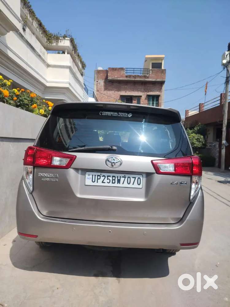Toyota Innova Crysta 2017 Diesel 99504 Km Driven