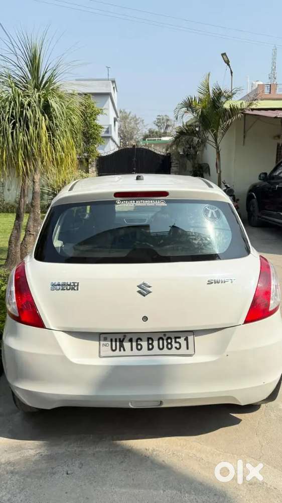 Maruti Suzuki Swift 2017 Petrol 75000 Km Driven