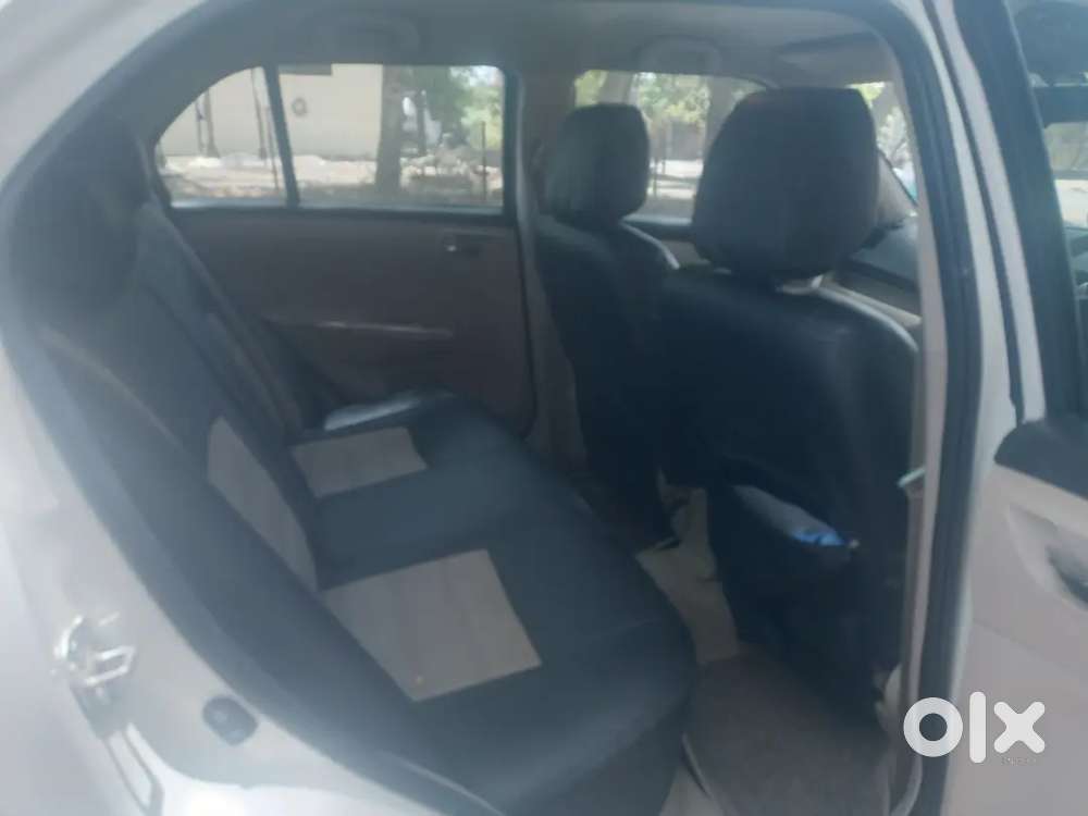 Maruti Suzuki Swift Dzire 2012 Diesel 127000 Km Driven